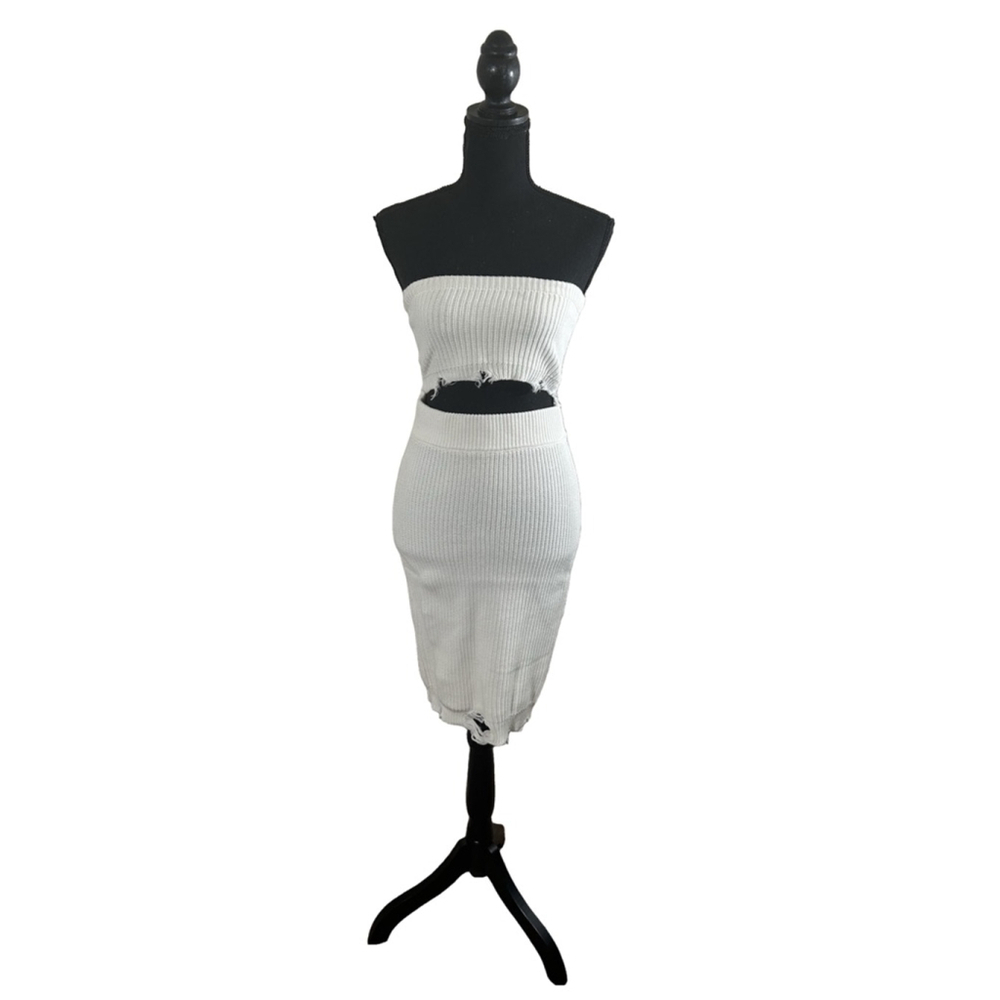 SER.O.YA Women's White Distressed Knit Dress w/ Midriff Cut-Out, Size S